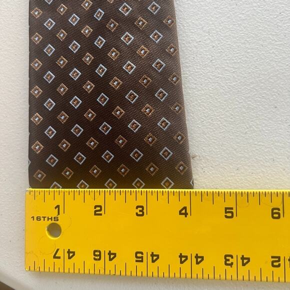 Brooks Brothers Necktie Brown Blue Square Motif Designer Geometric Pure Silk USA - Picture 6 of 6